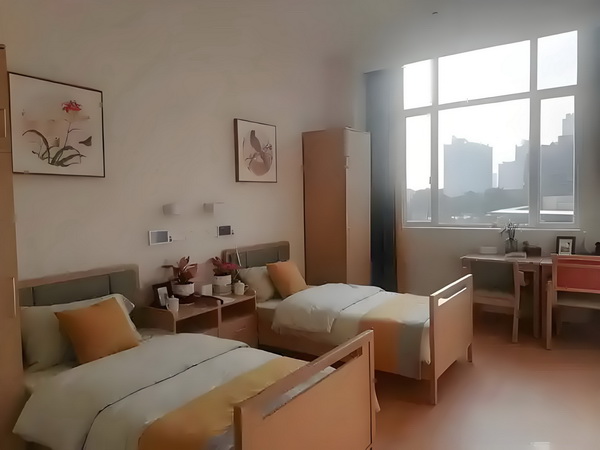 春秦