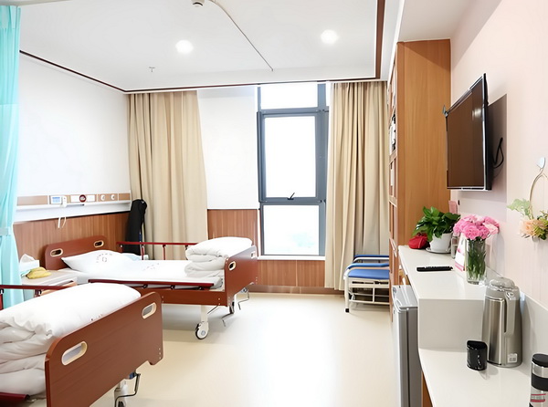 小小穿越女：翻身搞定腹黑帝